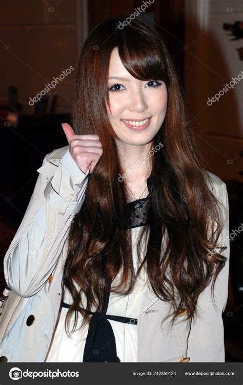 yui hatano|Japanese pornstar Yui Hatano .
